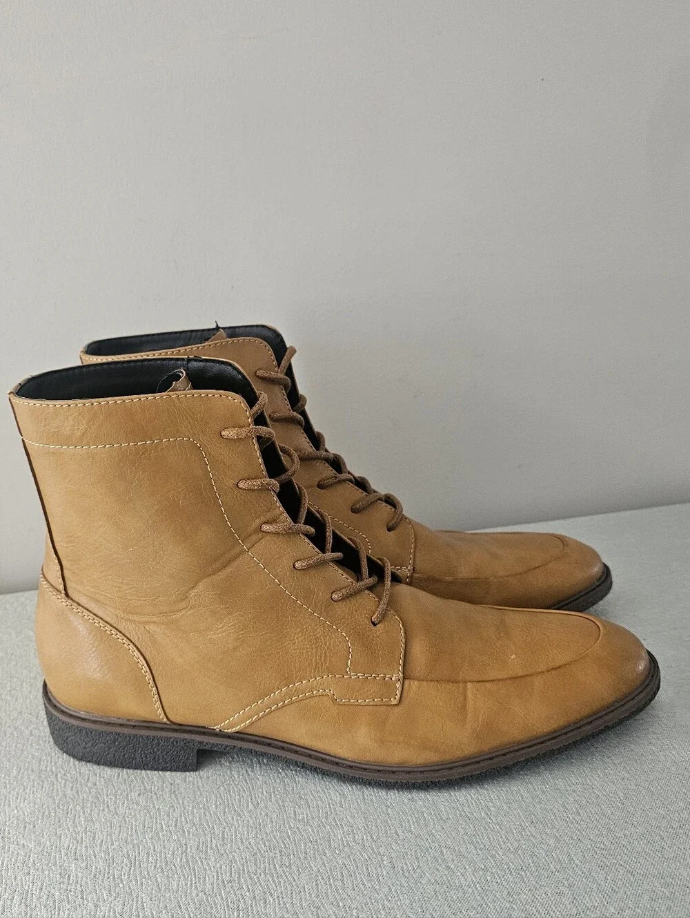 NWOB ALFANI Oliver Lace Up Mens Boots